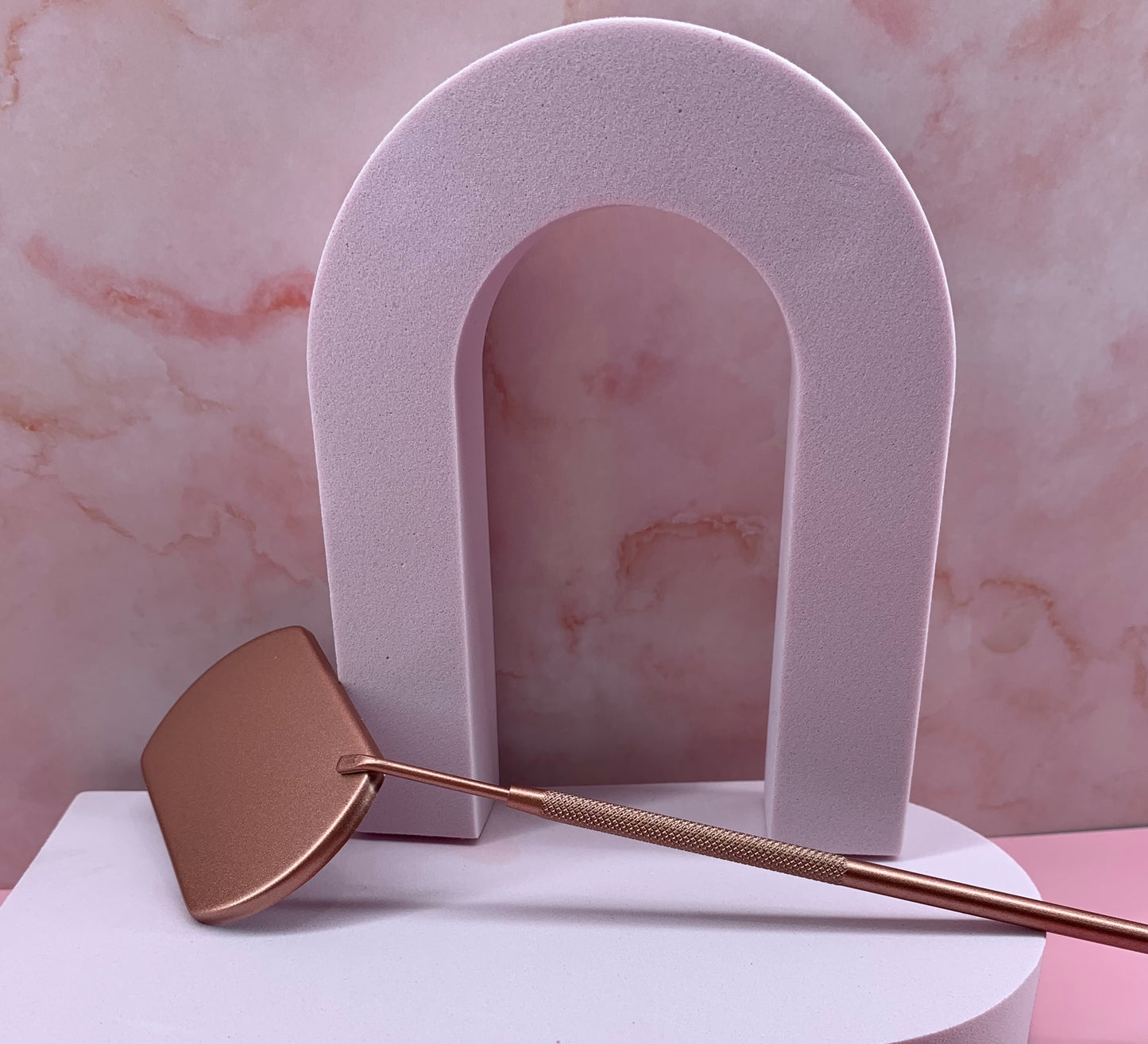 Lashing Mirror